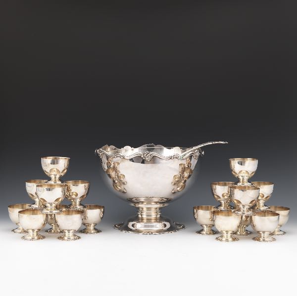 SILVER PLATED PUNCH BOWL WITH GLASS