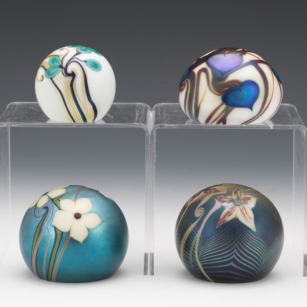 FOUR ORIENT AND FLUME FLORAL PAPERWEIGHTS