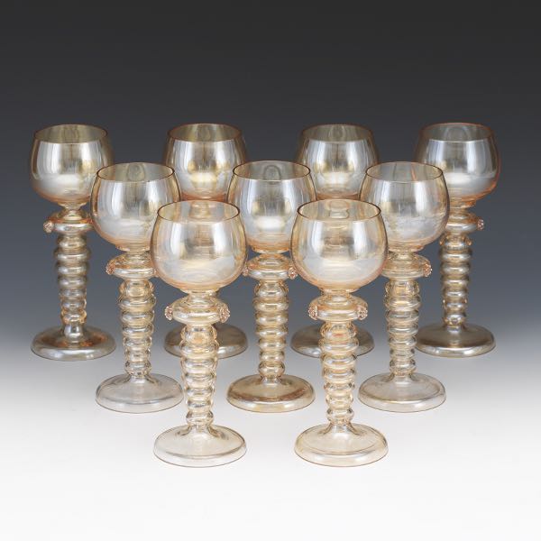 SET OF CLEAR GLASS WINE GOBLETS 7 ¼