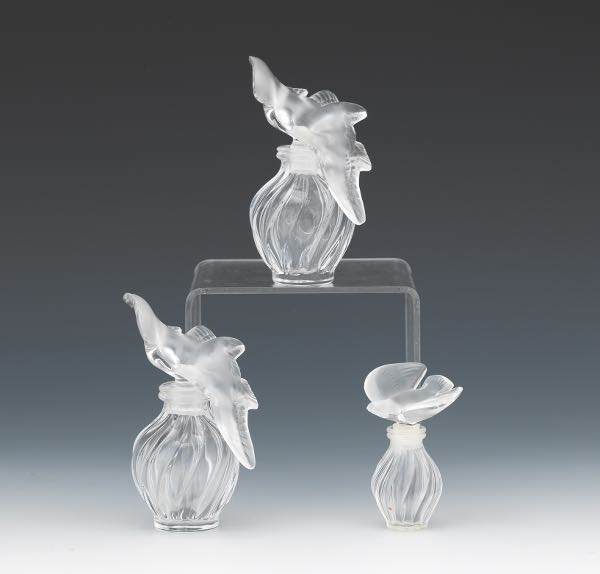 THREE LALIQUE GLASS PERFUME BOTTLES 3a7e60