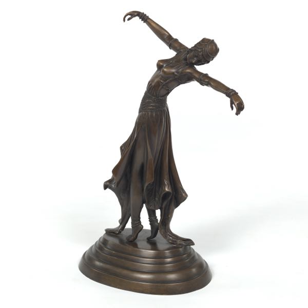 PATINATED METAL DANCER 21 Patinated 3a7f22