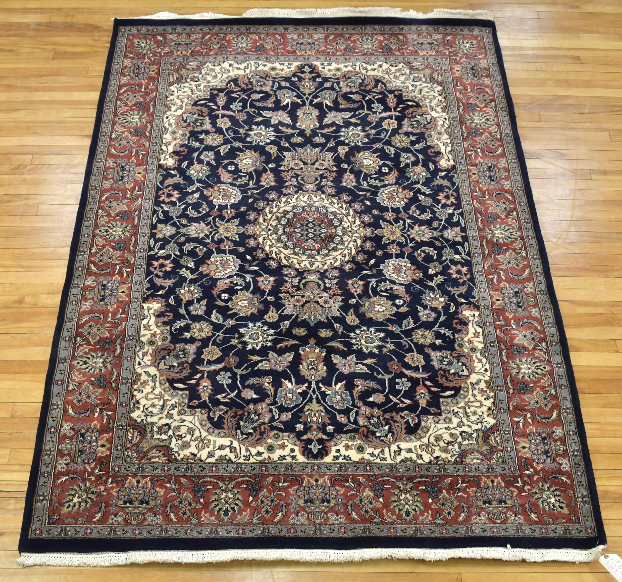 VINTAGE ORIENTAL AREA RUG Lively 3aa83e