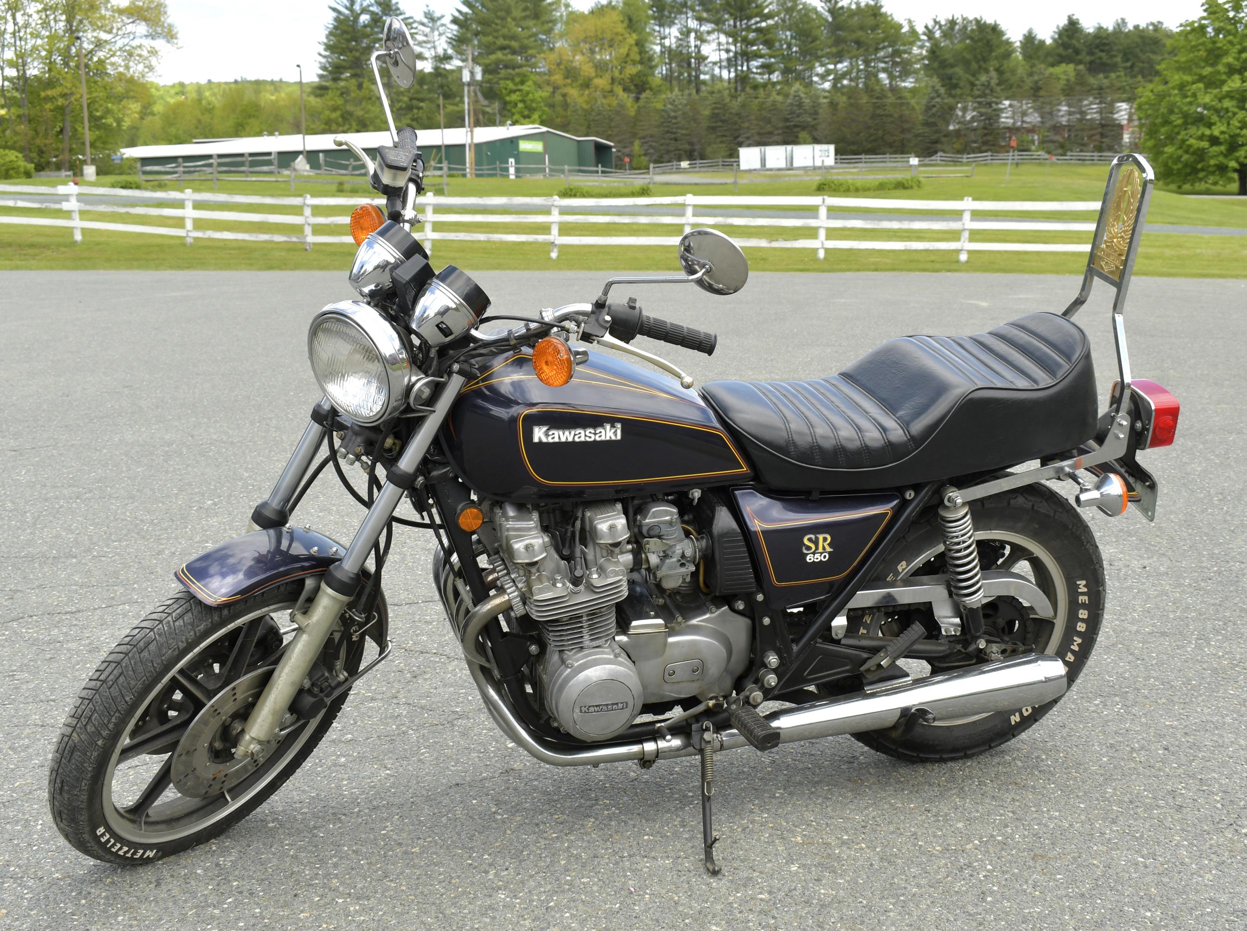 KAWASAKI 1979 KZ650 S R MOTORCYCLE  3aa923