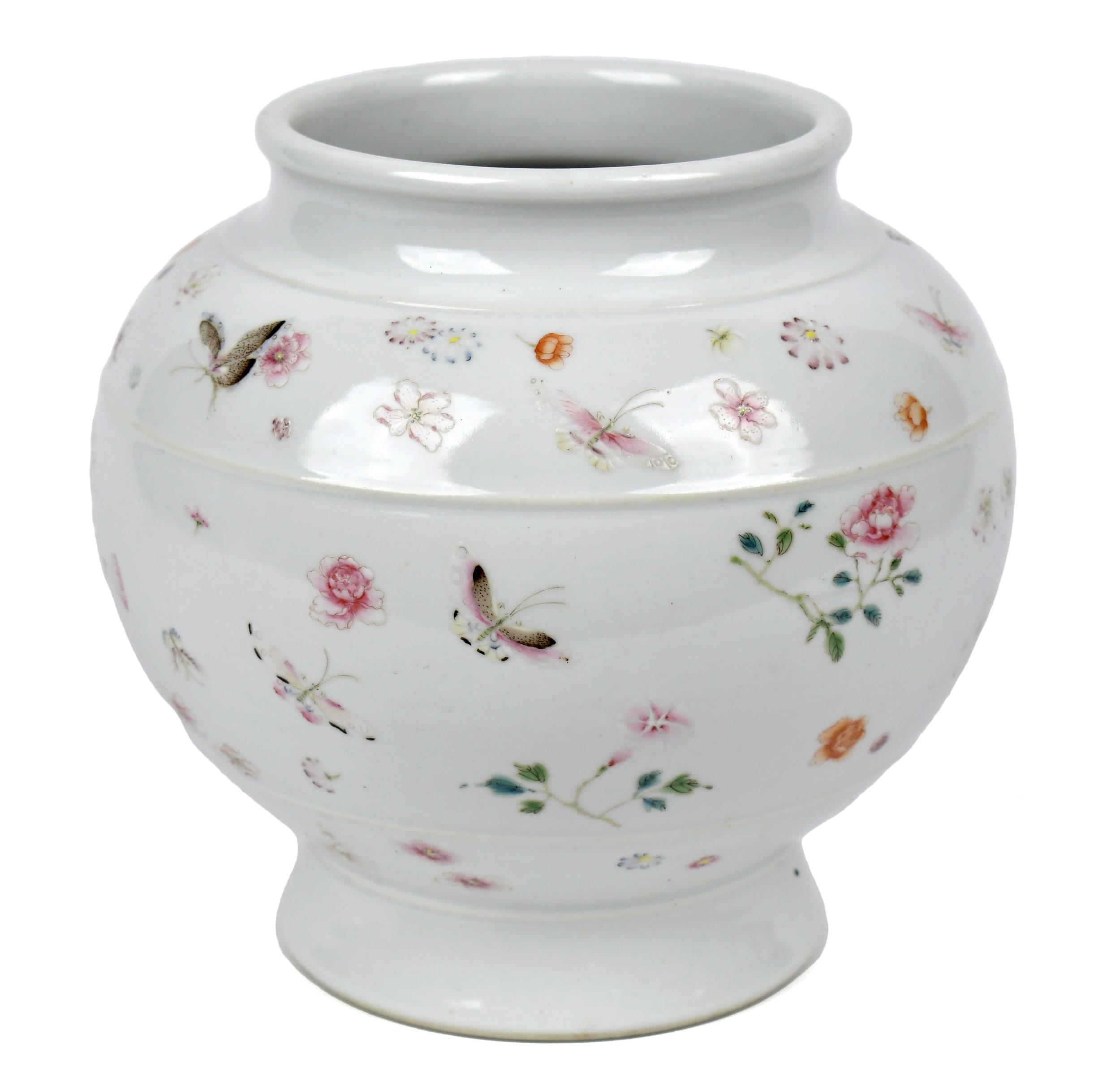 CHINESE PORCELAIN FAMILLE ROSE 3aaa29