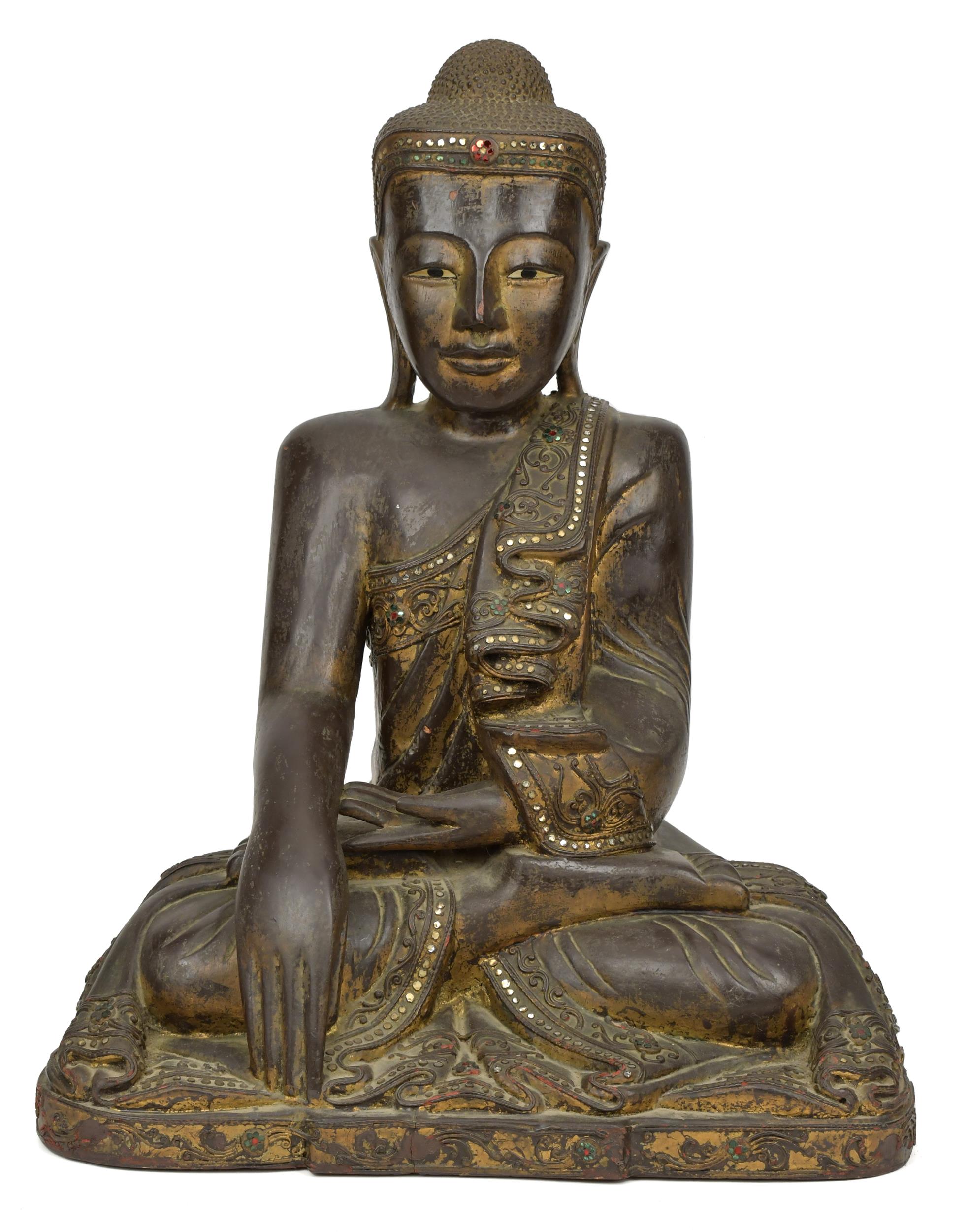 ANTIQUE ASIAN CARVED WOOD BUDDHA.