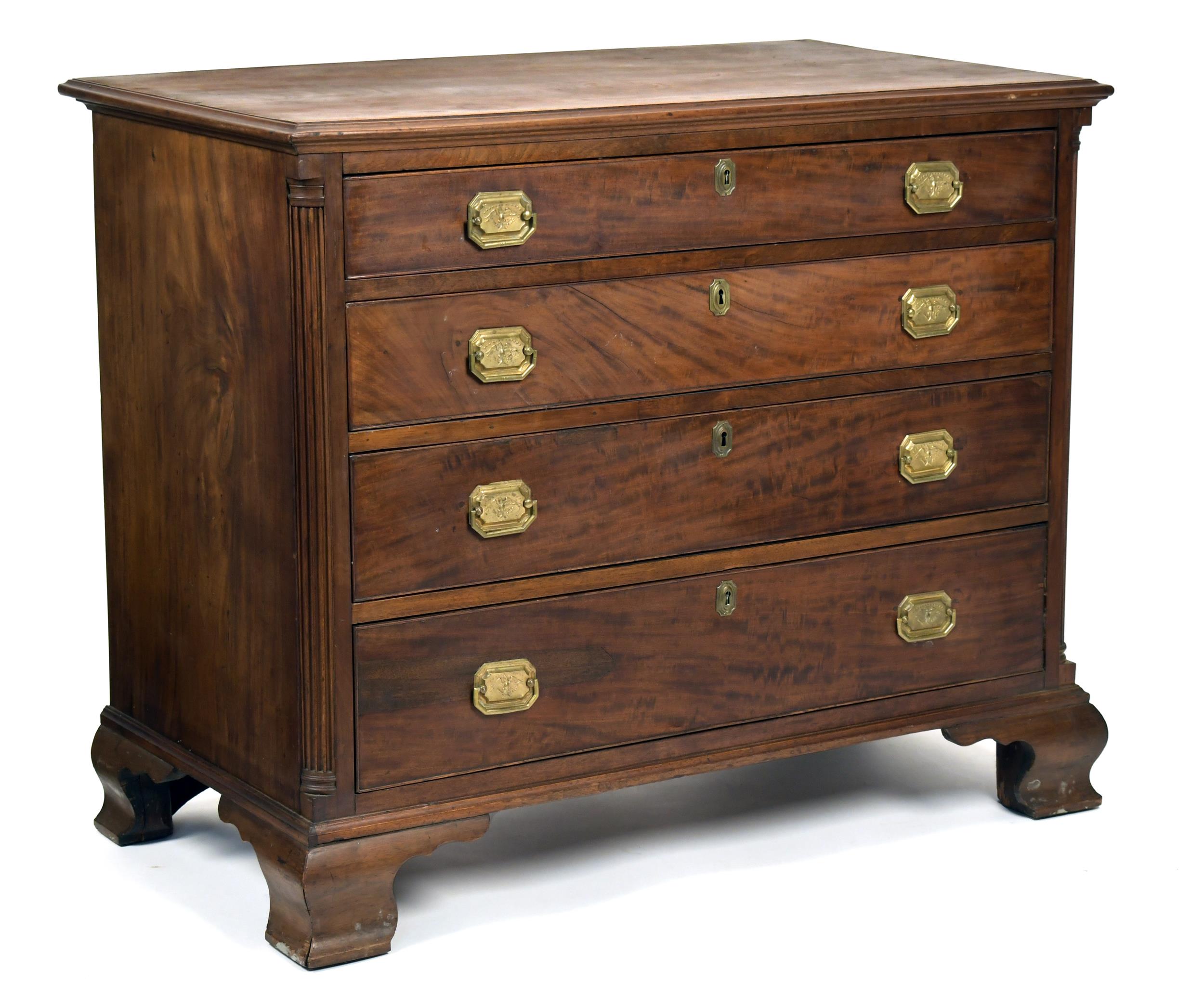 CHIPPENDALE WALNUT SOUTHERN CHEST  3aaaf6