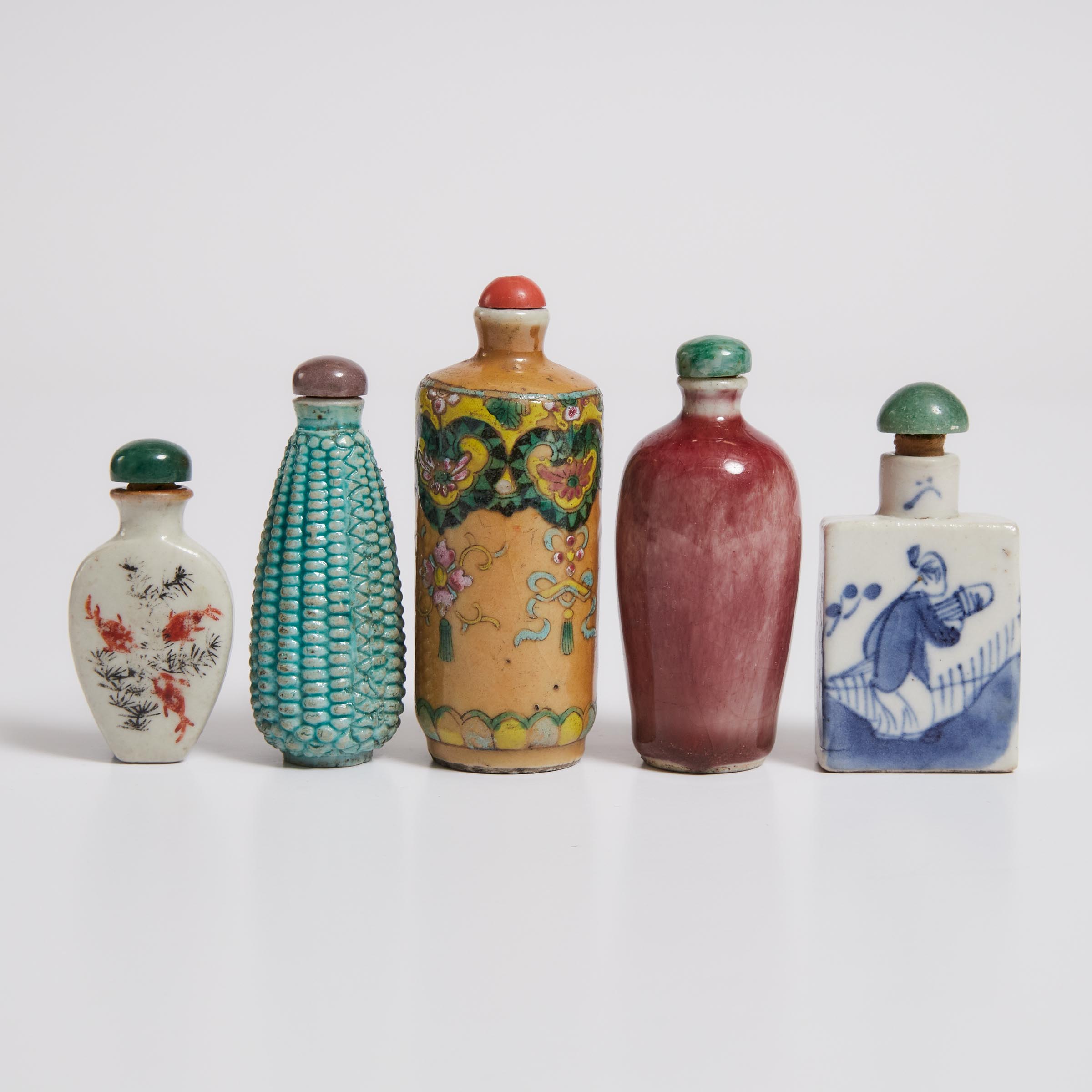 Five Porcelain Snuff Bottles 19th 20th 3aaceb