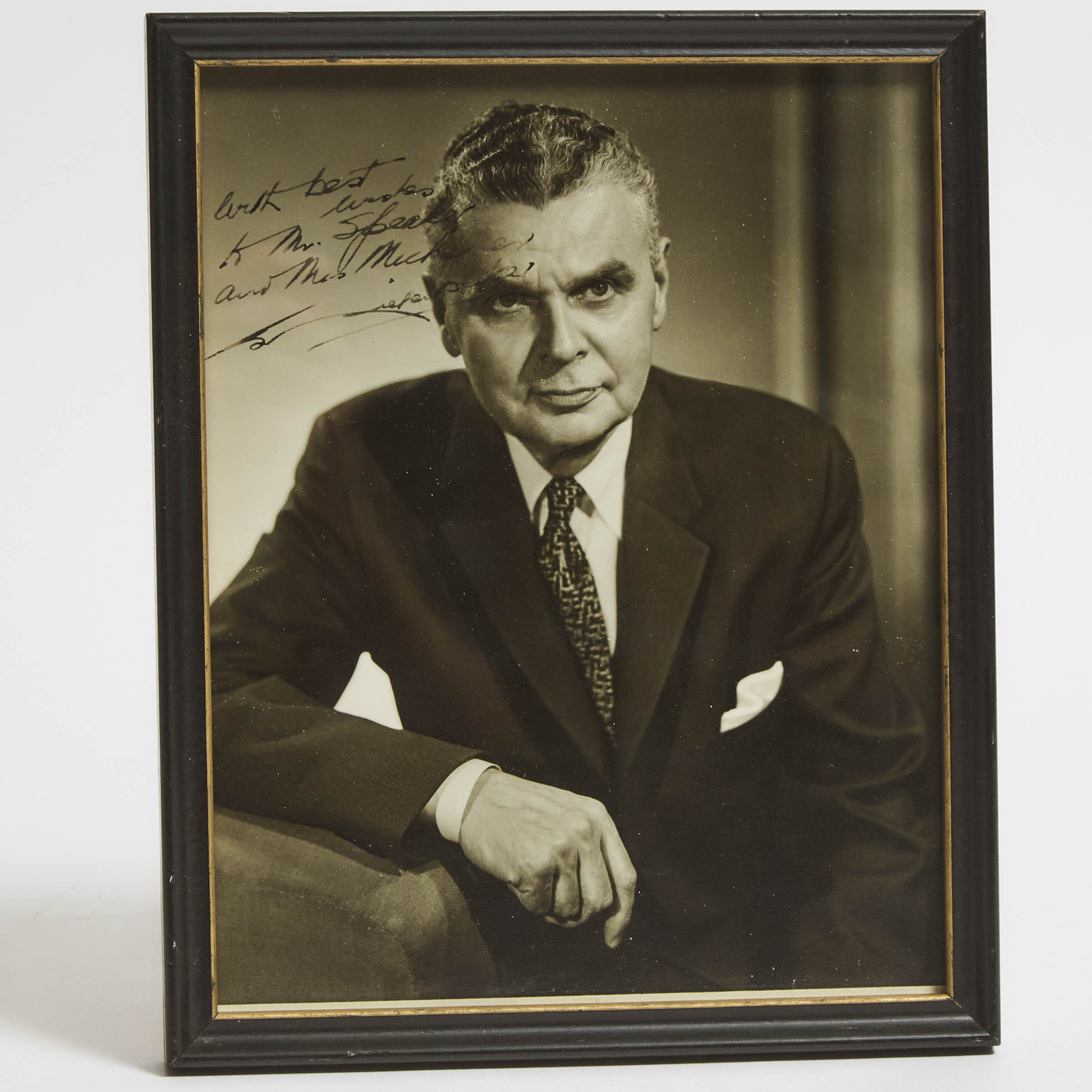 Signed Photograph of John Diefenbaker 3aaee4