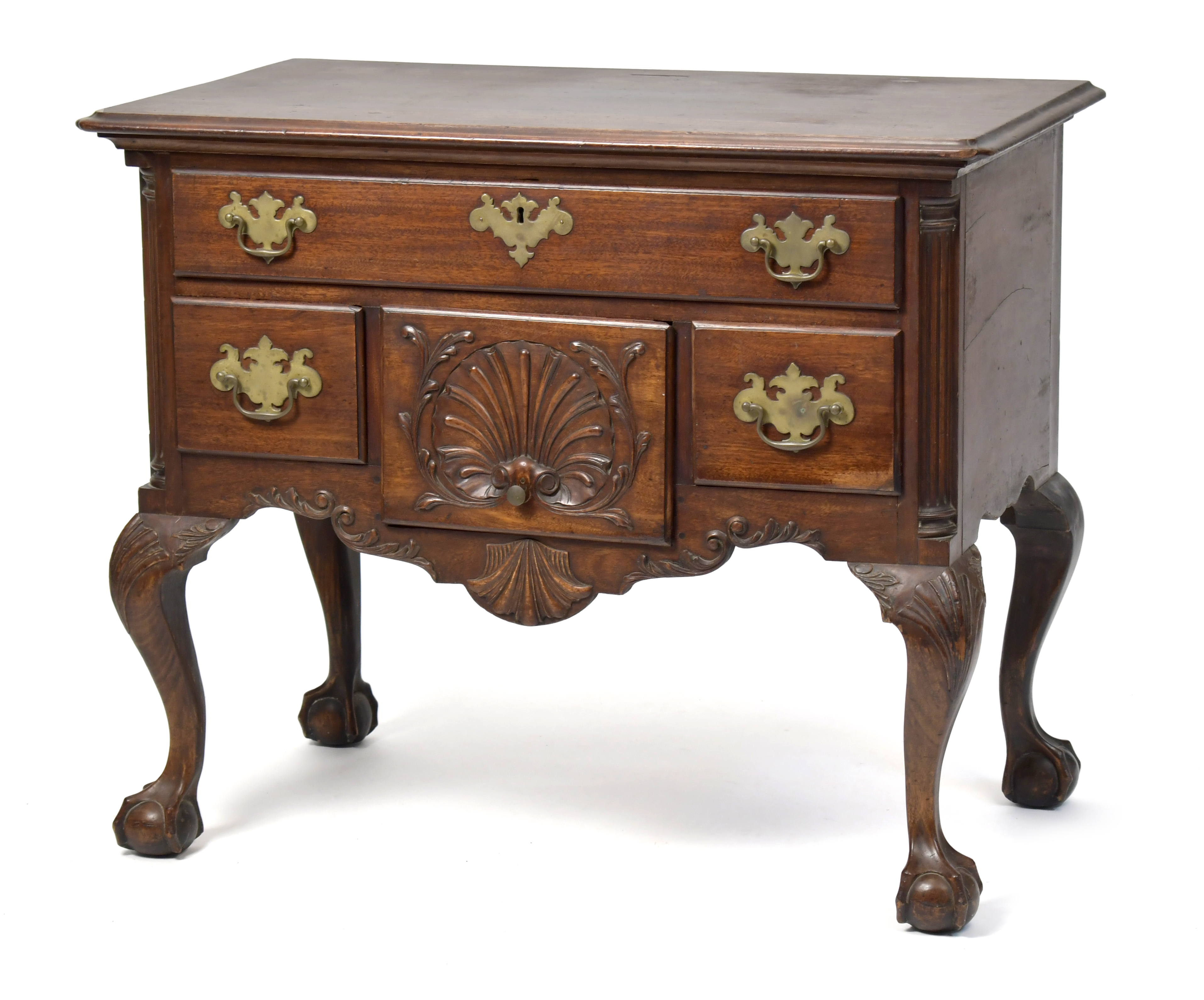 CHIPPENDALE PHILADELPHIA SCHOOL LOWBOY.