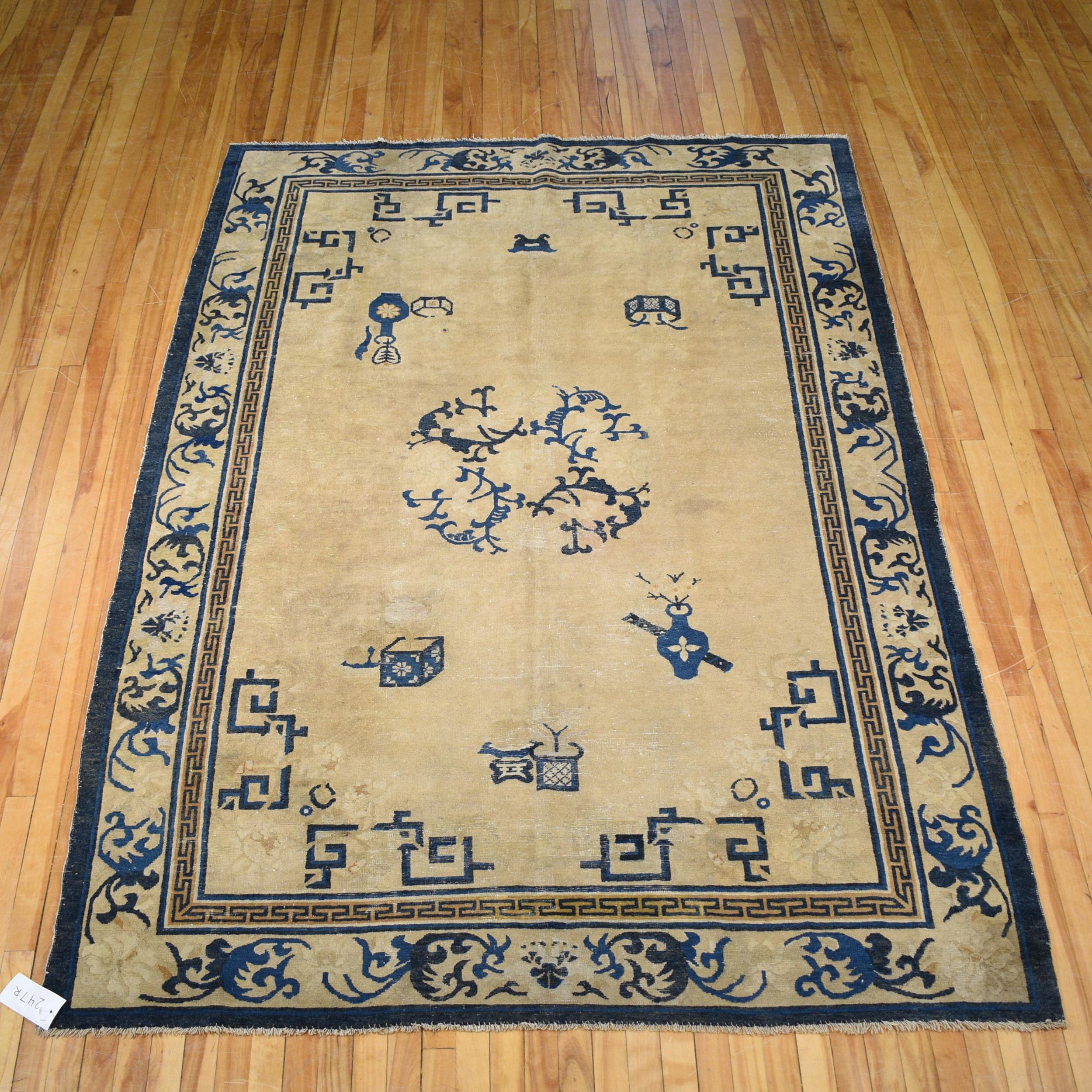 ANTIQUE CHINESE RUG, 5'7" X 8'7"