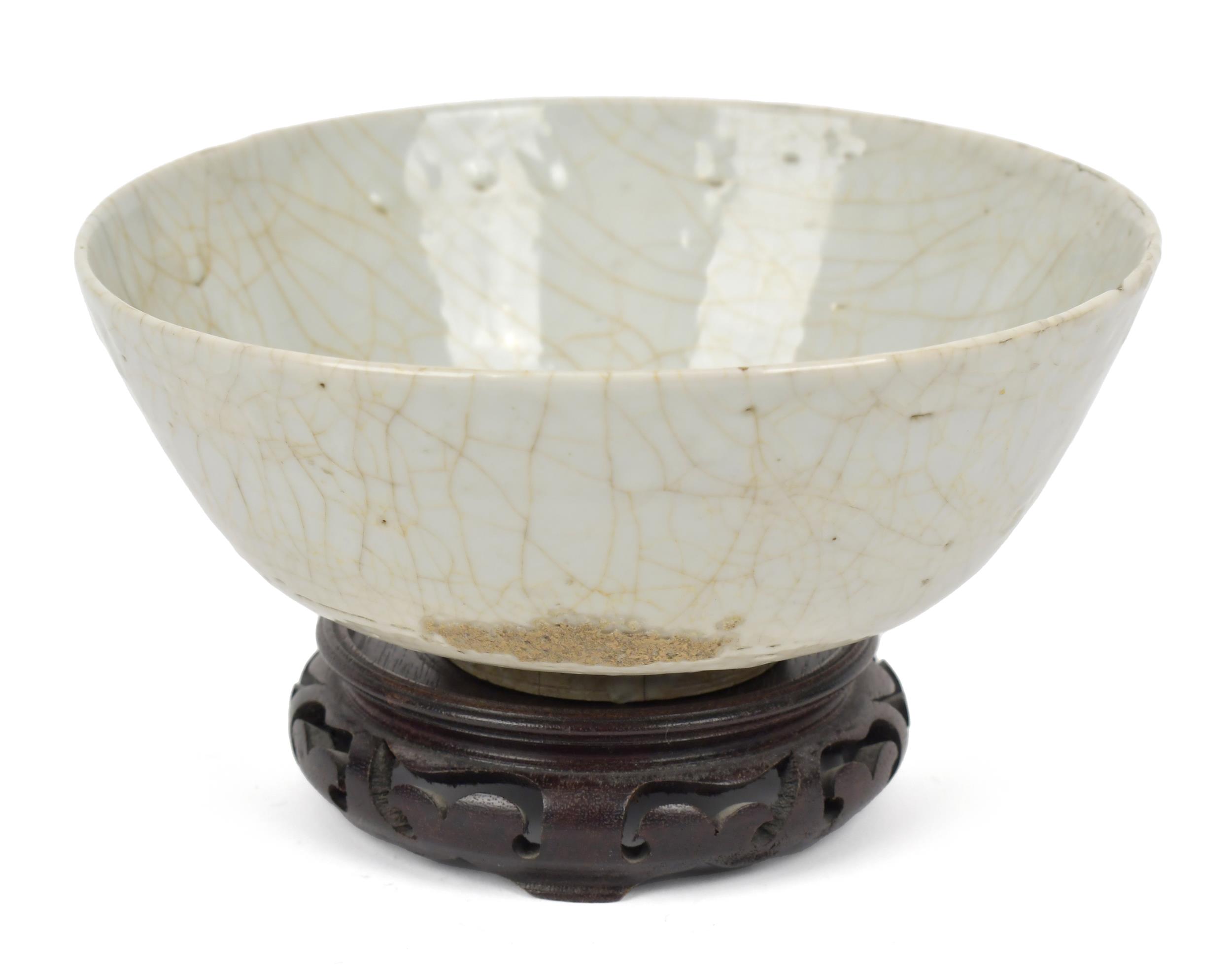 EARLY CHINESE CELADON BOWL. An