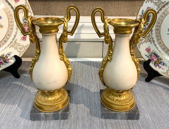 A pair of 19th C French garnitures 3ab27b