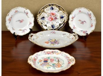 Five pieces of European porcelain,