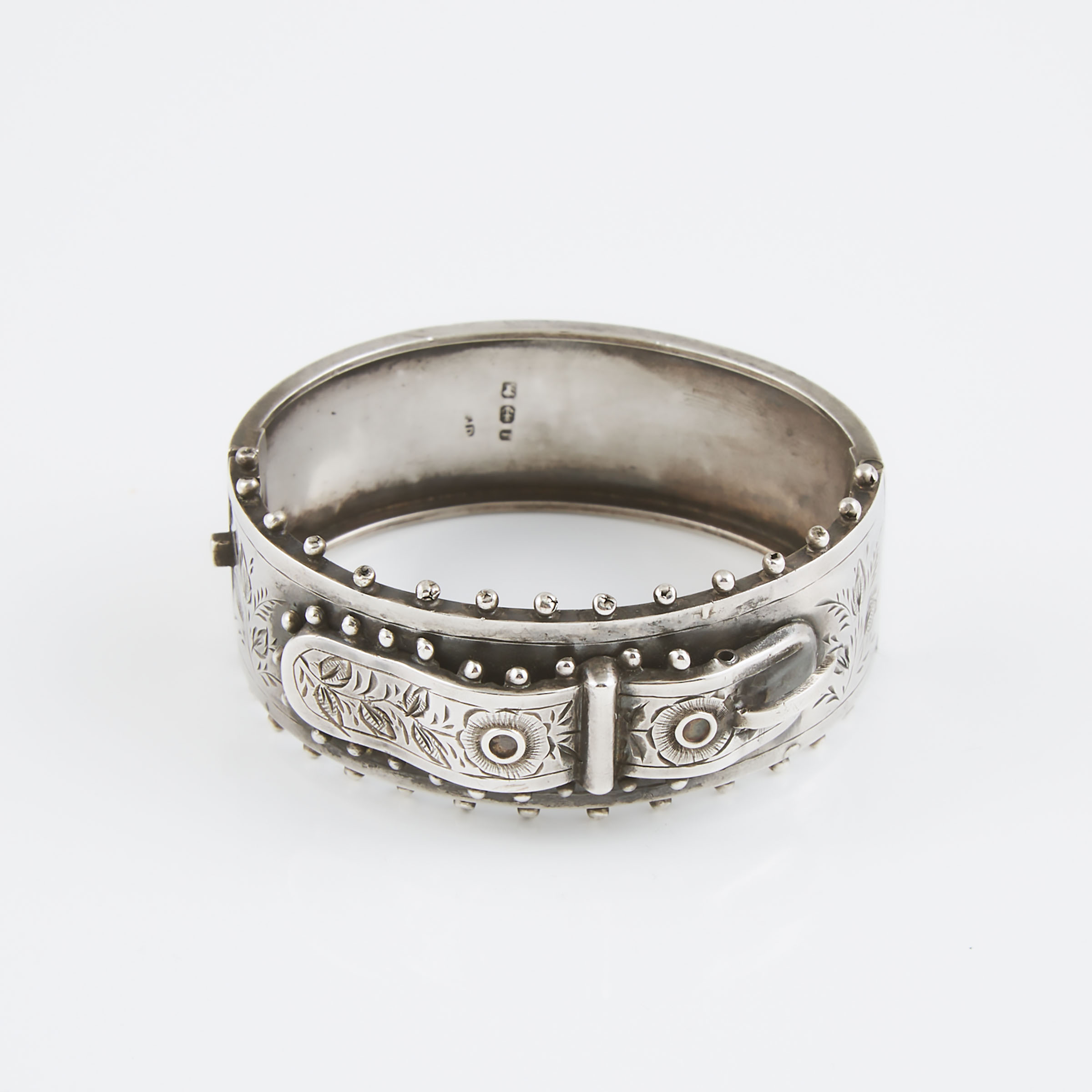 English Silver Hinged Bangle with 3ab554