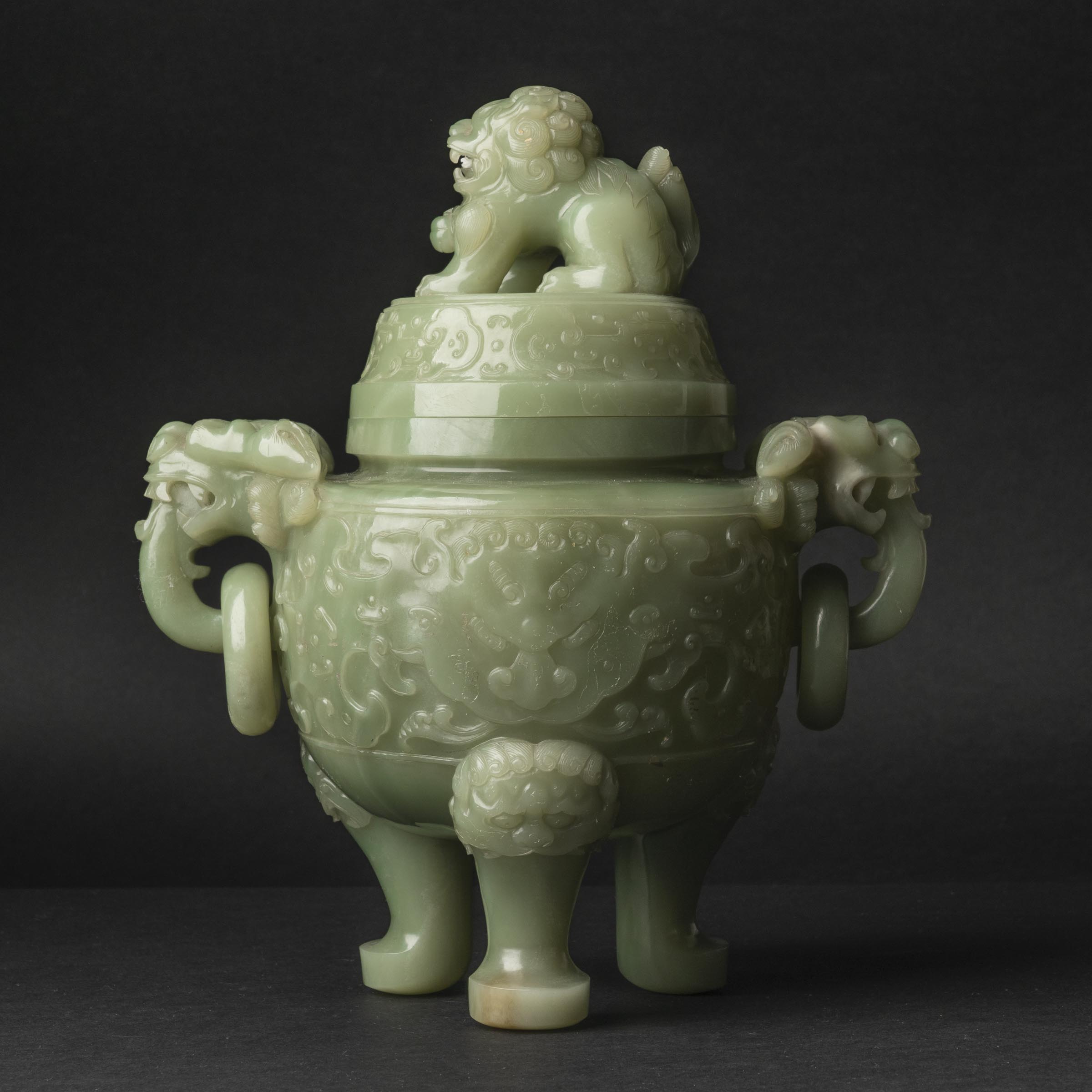 A Large Celadon Jade Tripod Censer 3ab5d3