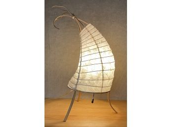 Natural conical form wood lamp