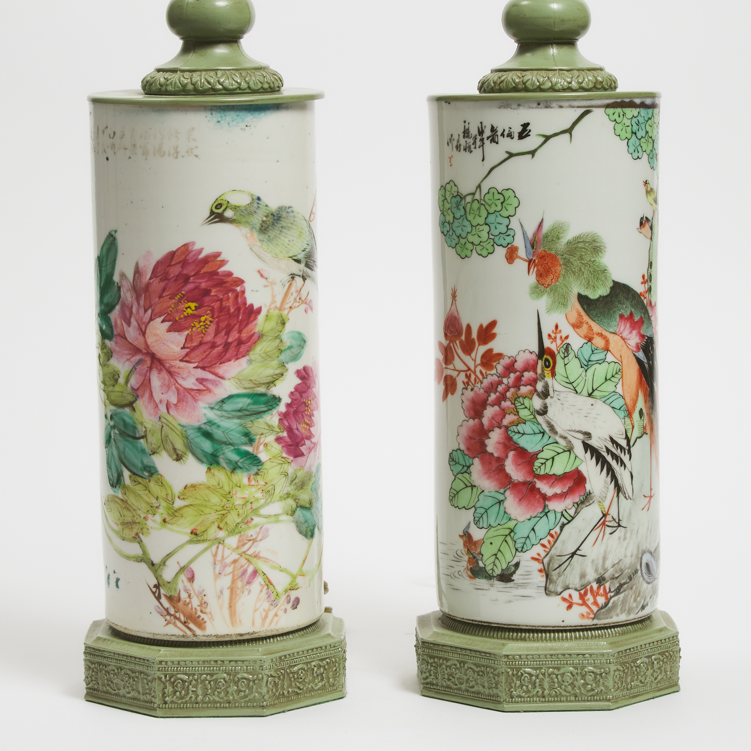 Two Famille Rose Porcelain Birds 3ab934