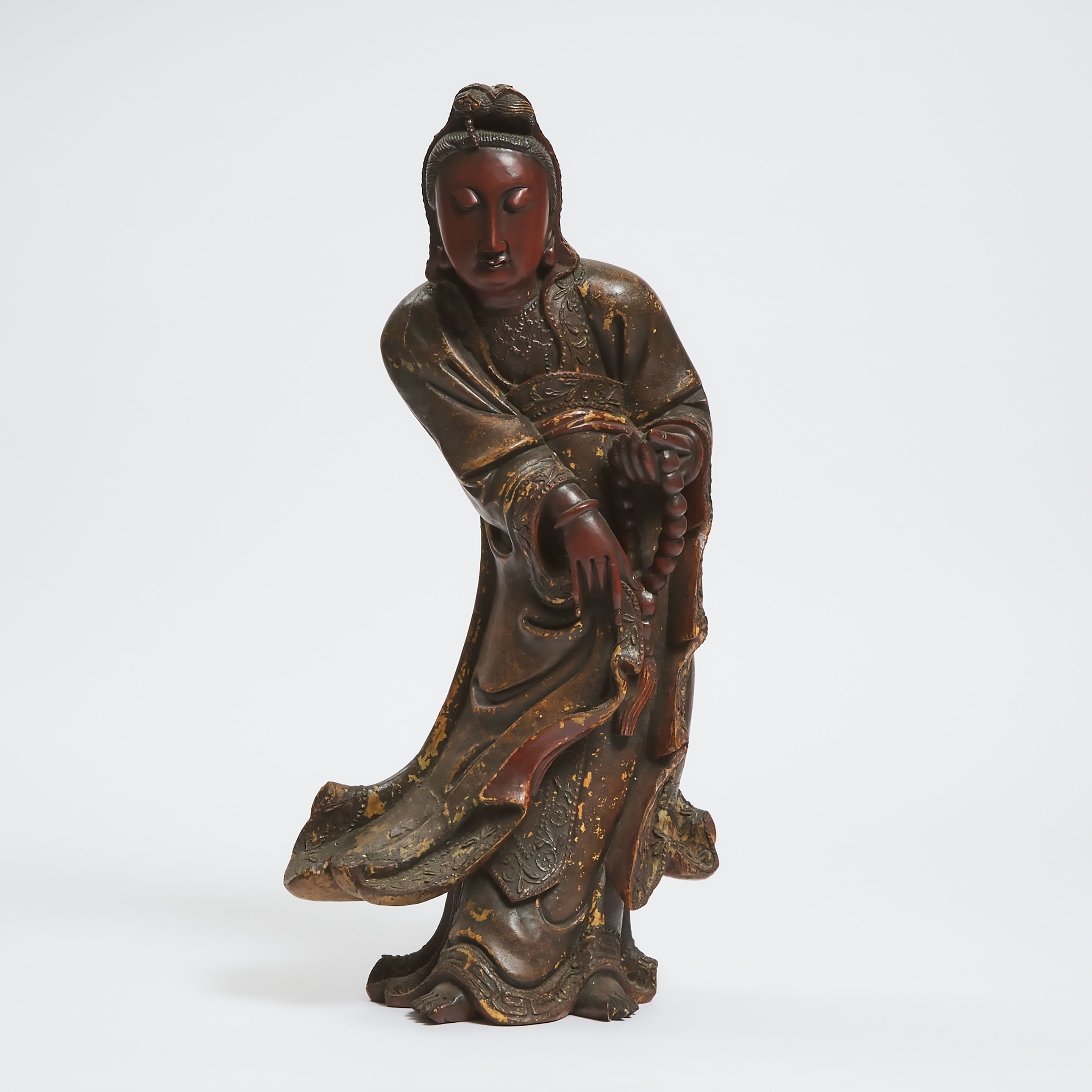 A Lacquered Wood Figure of Guanyin  3abc15