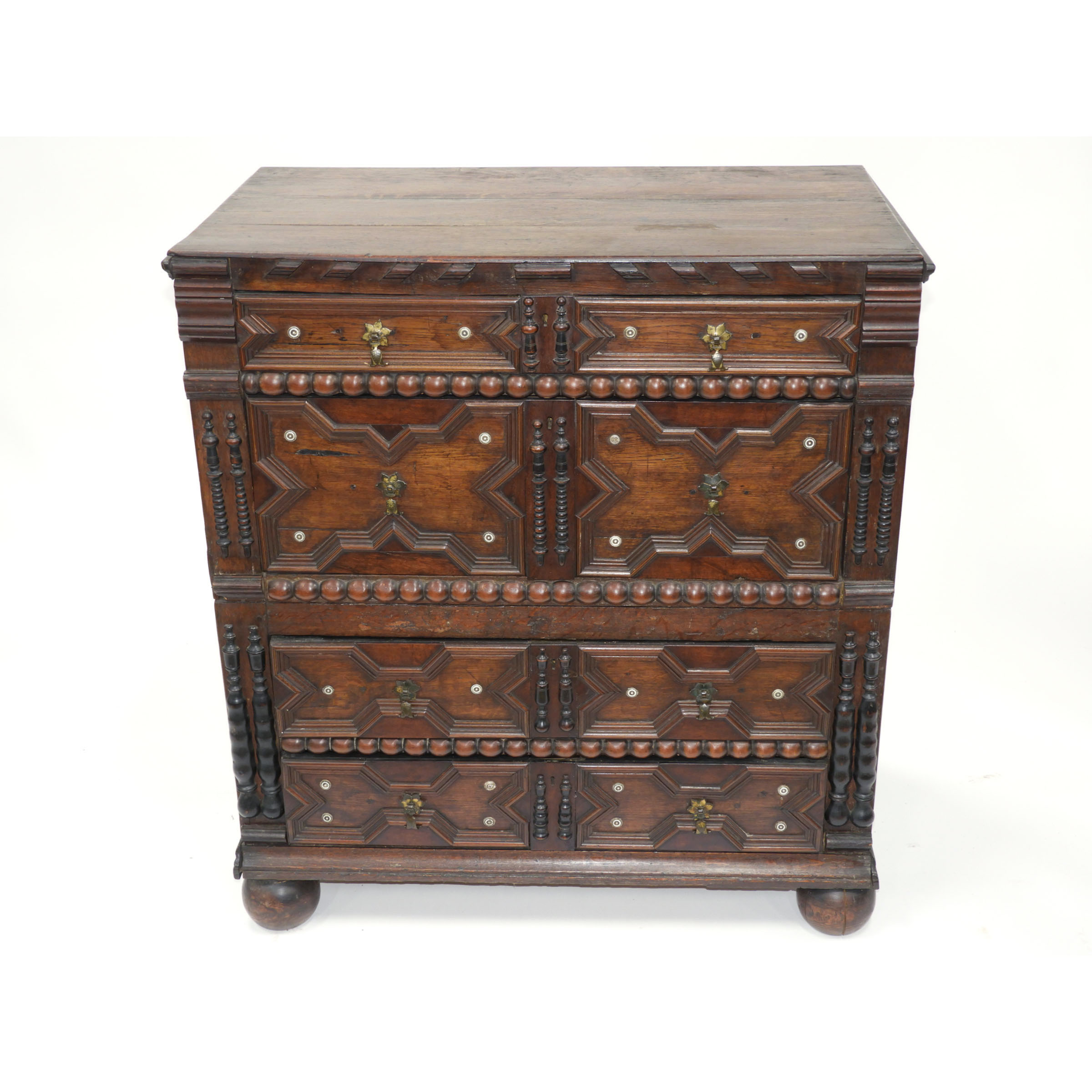 William and Mary Oak Chest of Drawers  3abce9