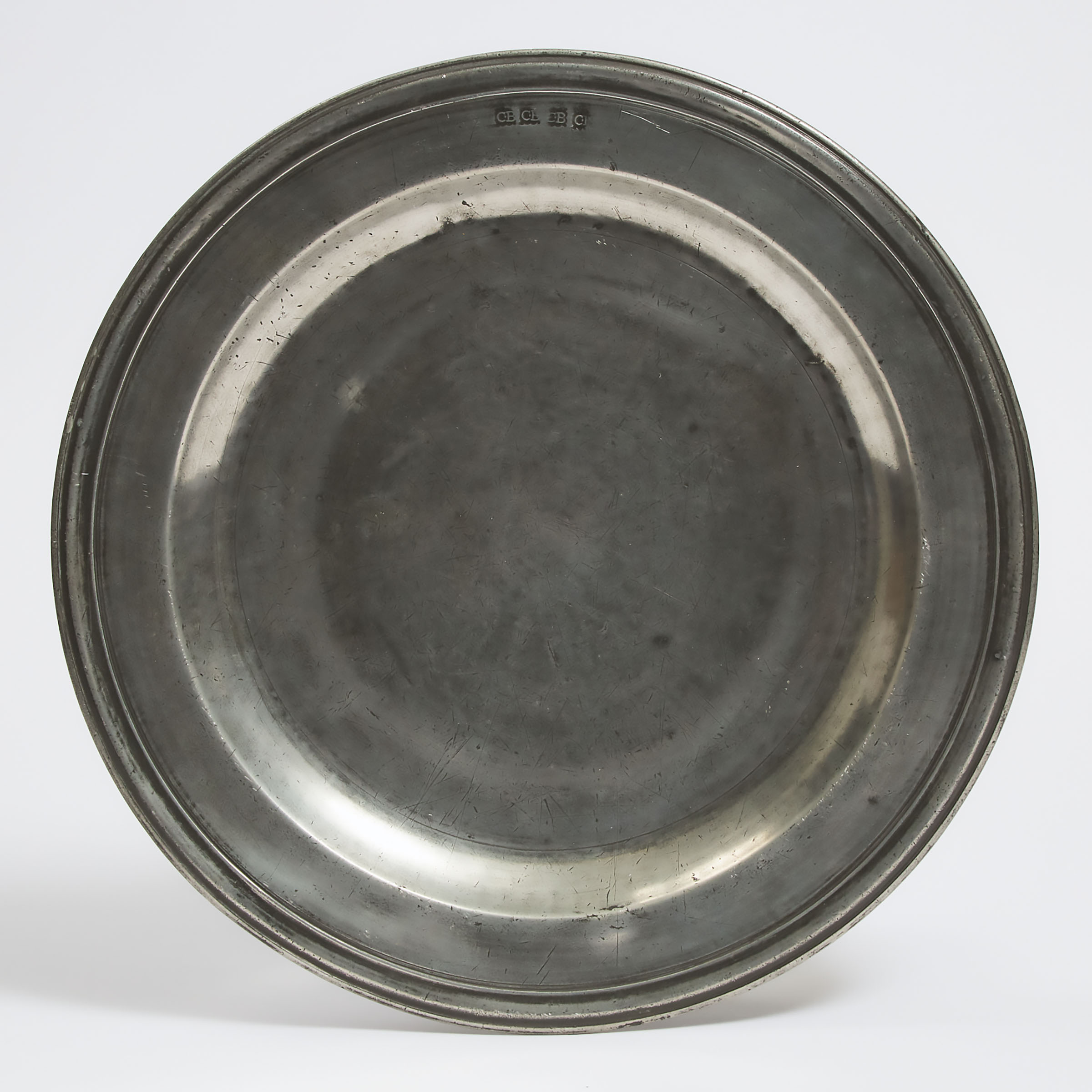 English Pewter Triple Reed Dish  3abd61