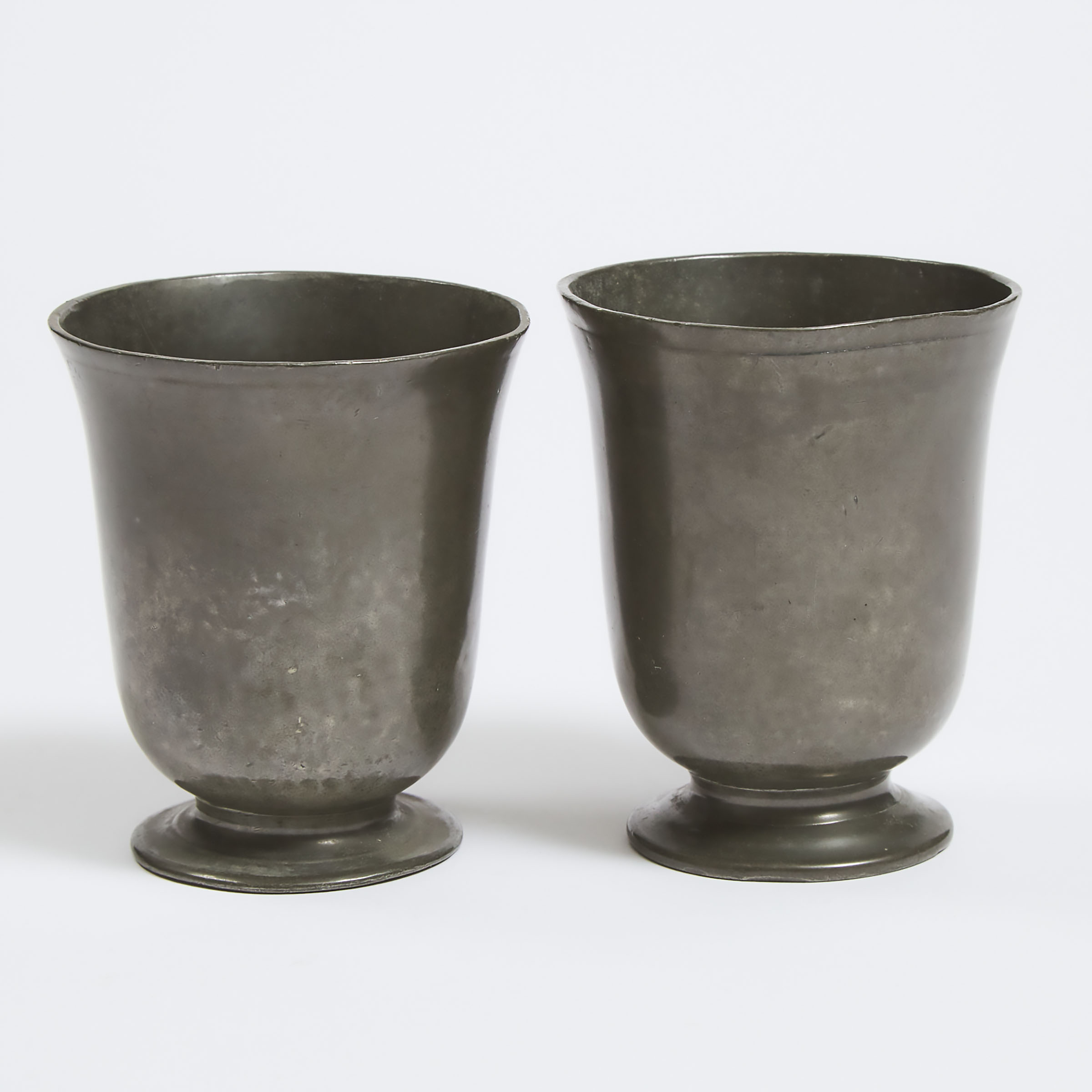 Pair of Scottish Wine Beakers Attributed 3abd64