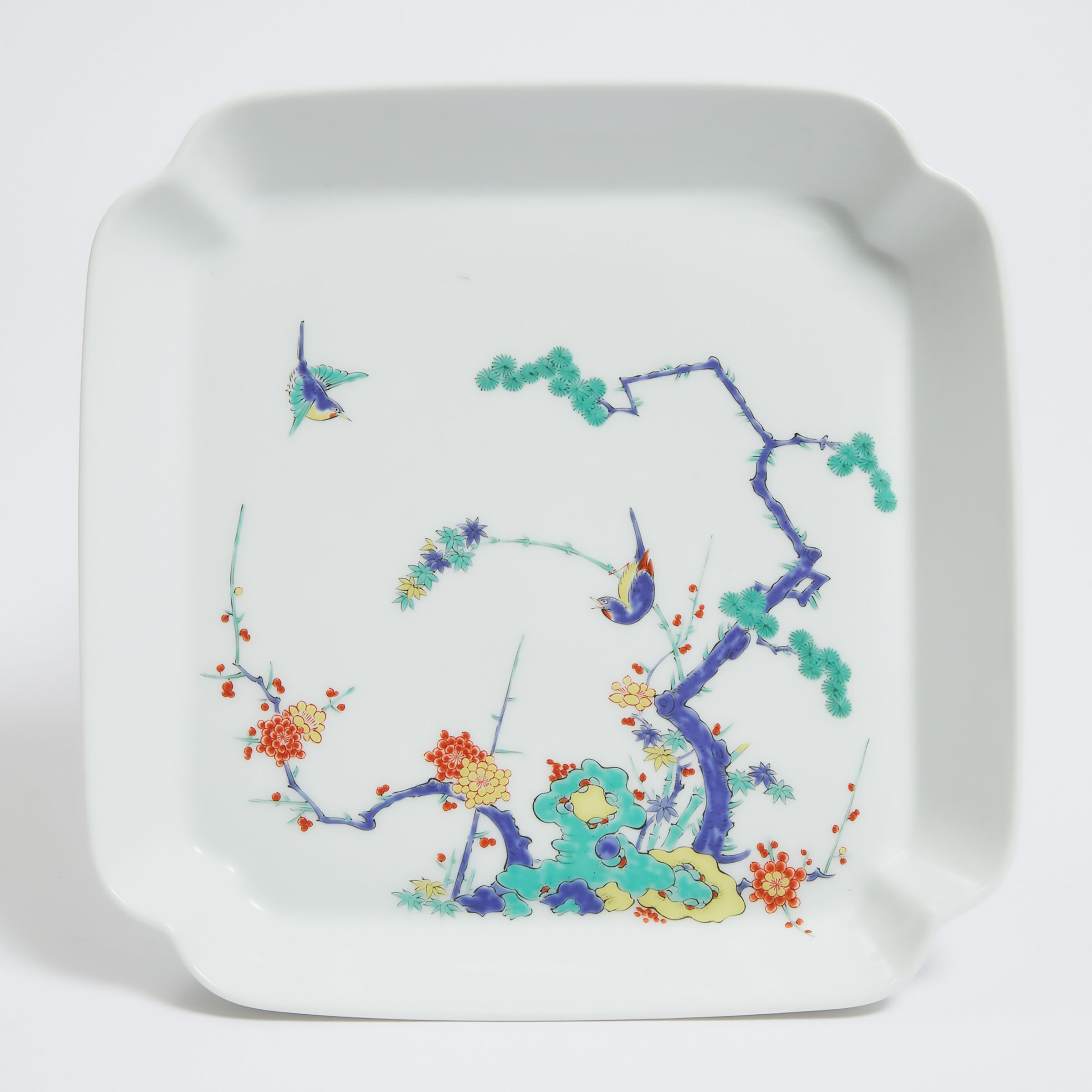 A Large Kakiemon Square Dish, Late 19th/Early