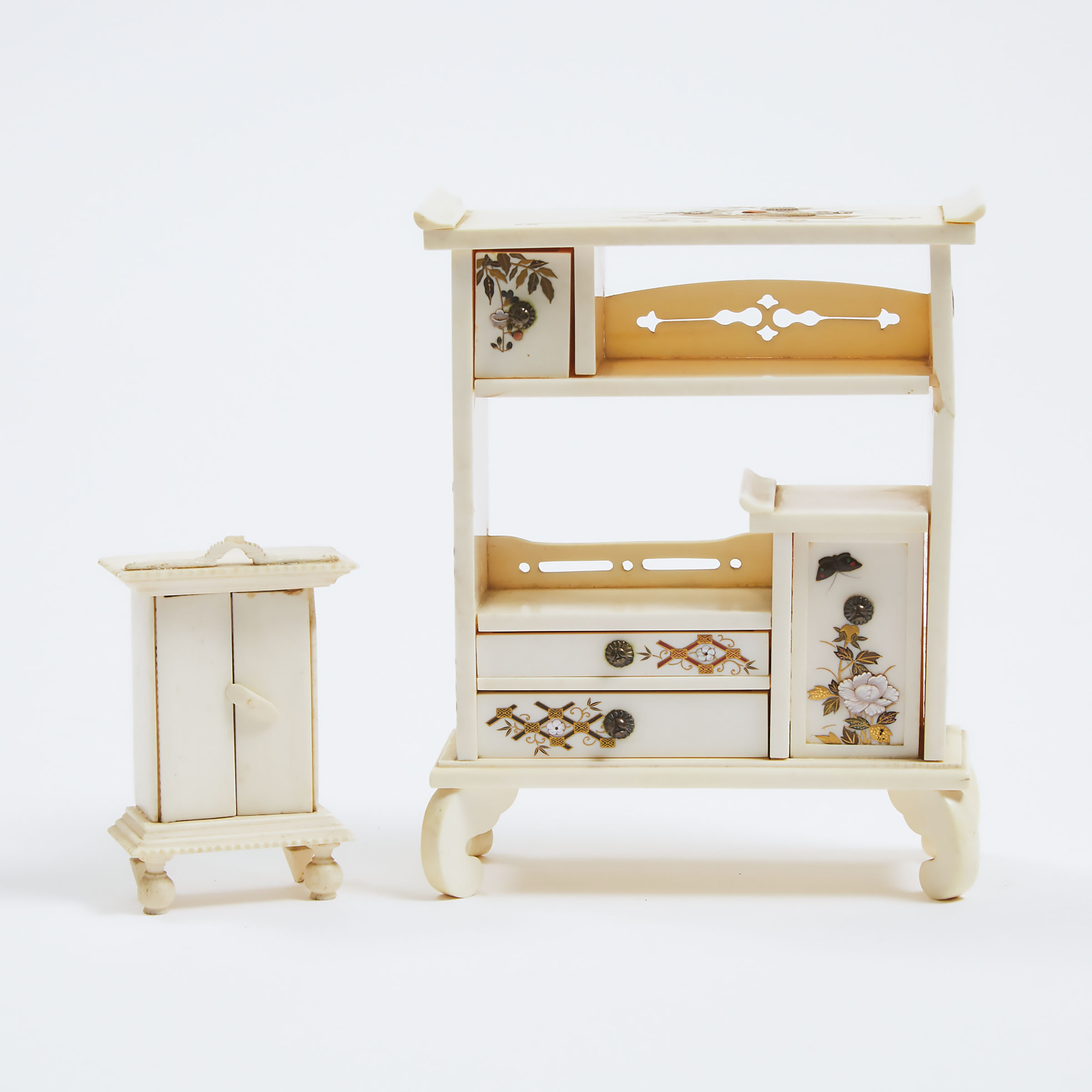 Two Miniature Japanese Ivory Cabinets  3abe82