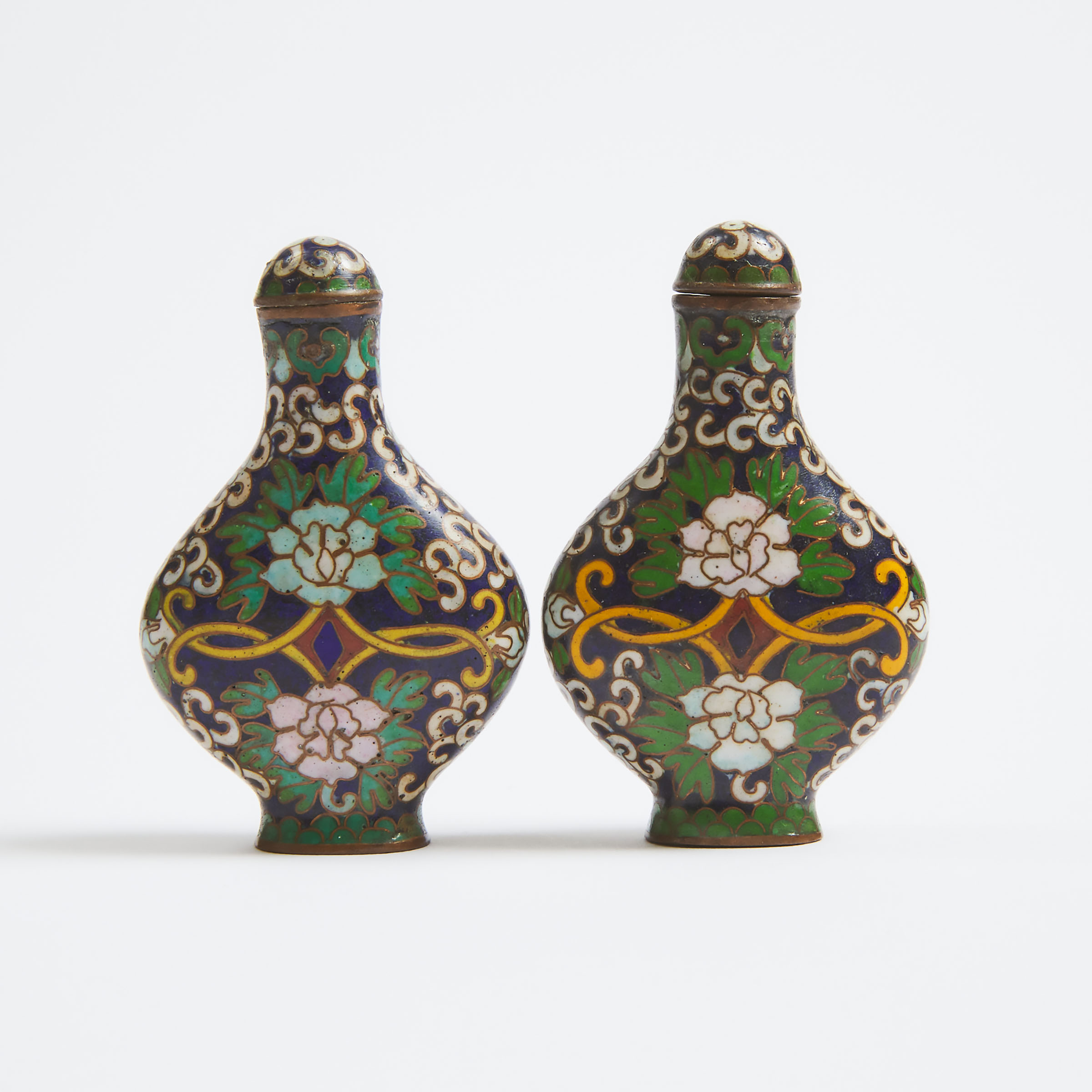 A Pair of Cloisonn Enamel Snuff 3abe8f