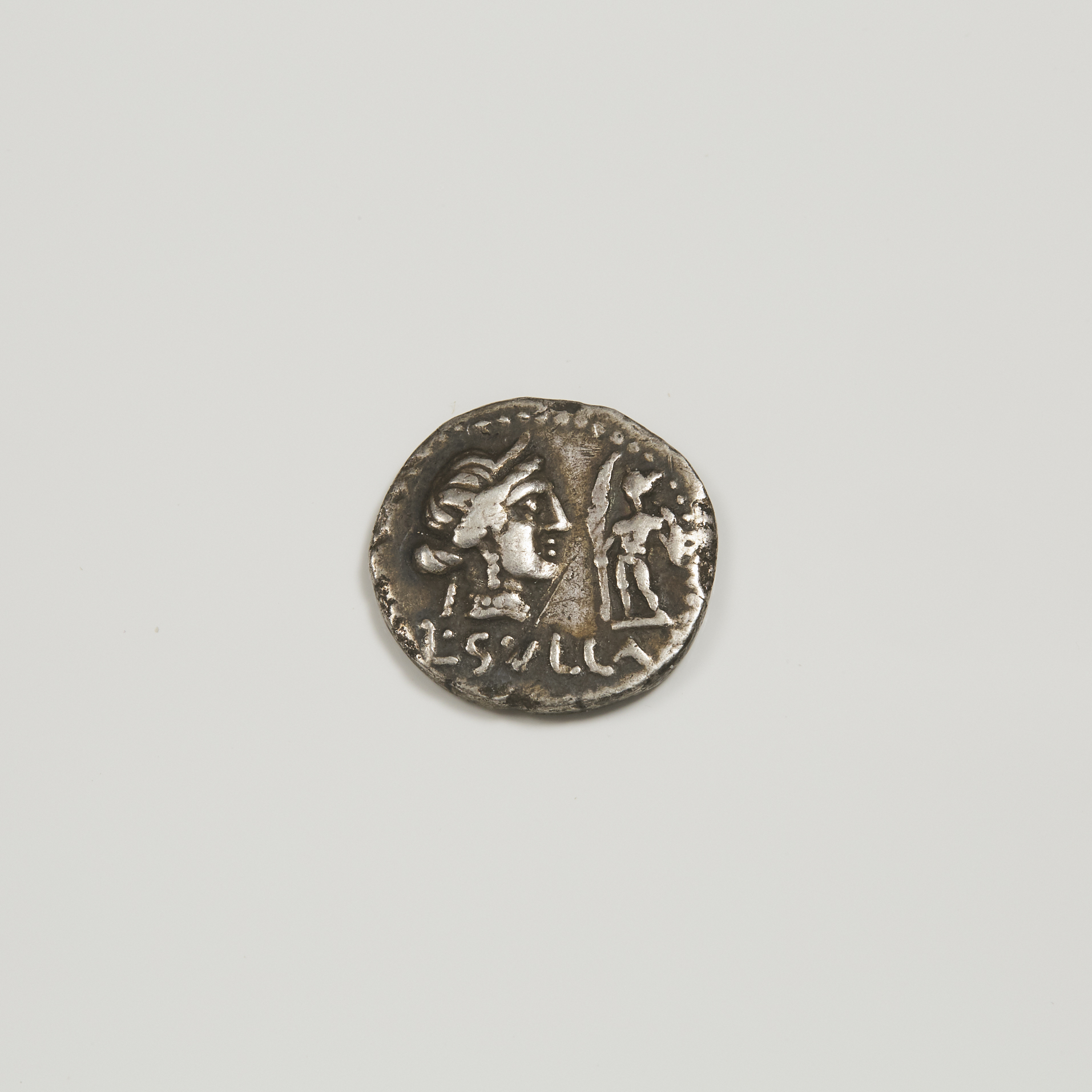Ancient Coinage ROMAN L CORNELIUS 3abf00
