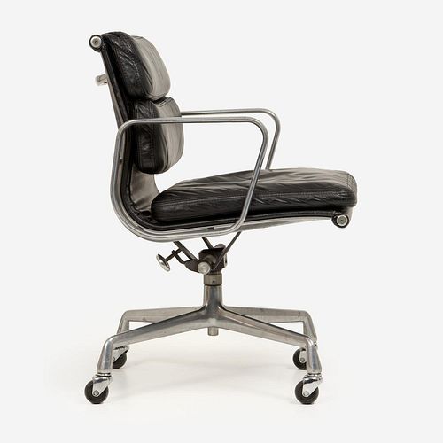 EAMES HERMAN MILLER LEATHER "SOFT