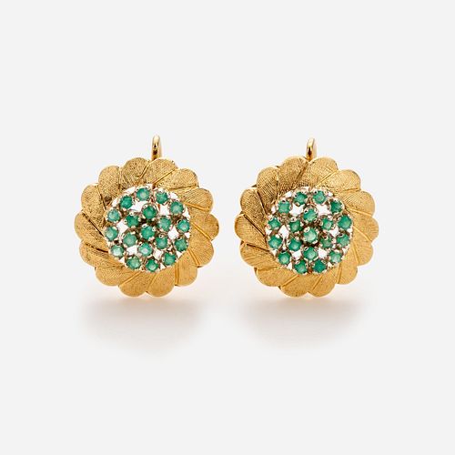 GREEN CHALCEDONY FLOWER EARRINGS 3a9aba