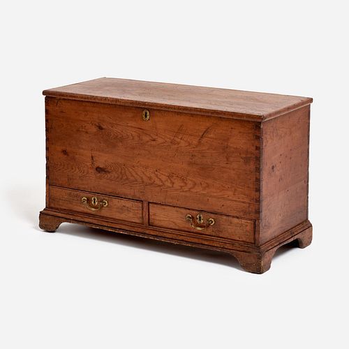 NEW ENGLAND PINE BLANKET CHEST  3a9cbb