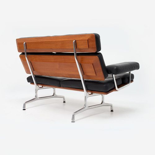 EAMES HERMAN MILLER TEAK AND LEATHER 3a9d11