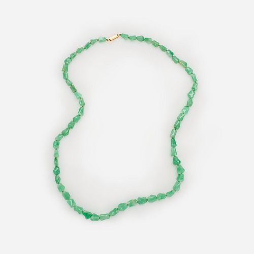 NEPHRITE BEAD NECKLACE WITH 18K 3a9d9f