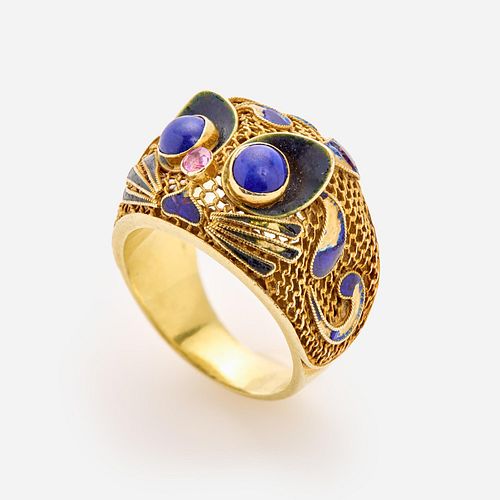 VINTAGE DOMED CAT FACE RING IN 3a9e00