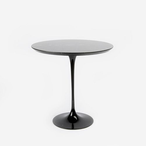 EERO SAARINEN TULIP SIDE TABLE 3a9eb7