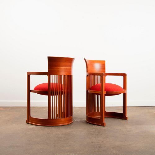 FRANK LLOYD WRIGHT TWO CASSINA 3a9eb9