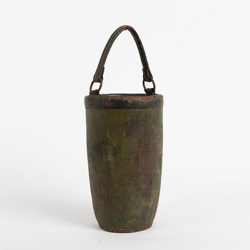 GREEN LEATHER FIRE BUCKETAn antique 3aa03e