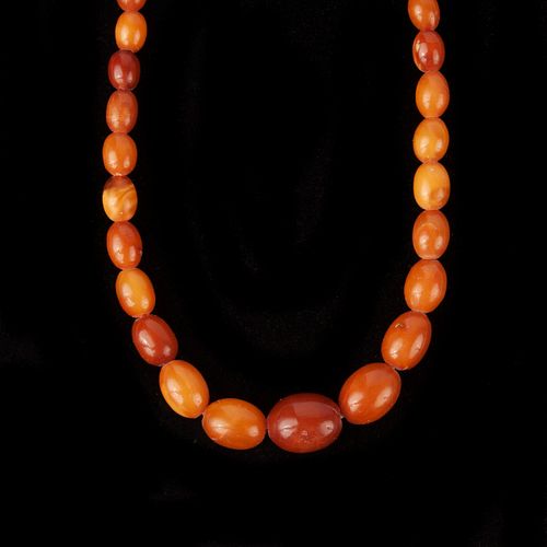 AMBER OVAL BEAD NECKLACE 22" LONG,