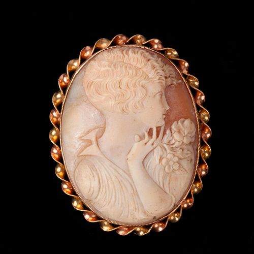 14K LARGE SHELL CAMEO BROOCH  3aa361