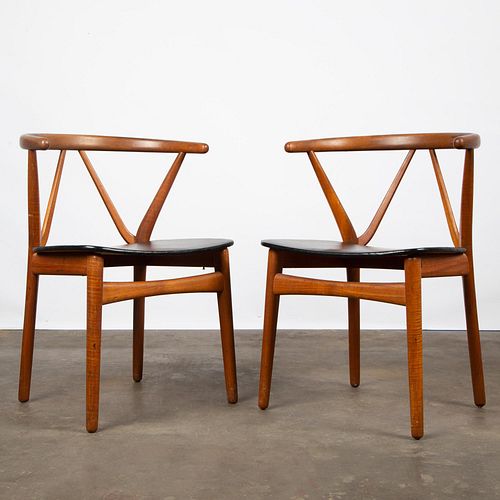 PAIR OF BRUNO HANSEN TEAK WISHBONE 3aa40f