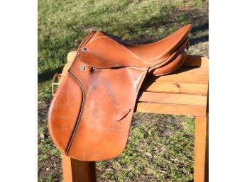 Vintage leather saddle stamped 3aa4c6