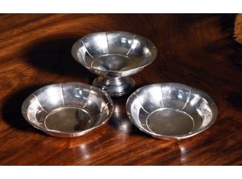 Three Aetna sterling nut dishes  3aa5e1