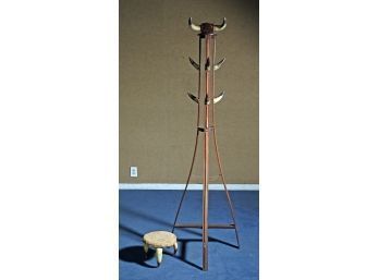 A good vintage floor standing walnut 3aa620