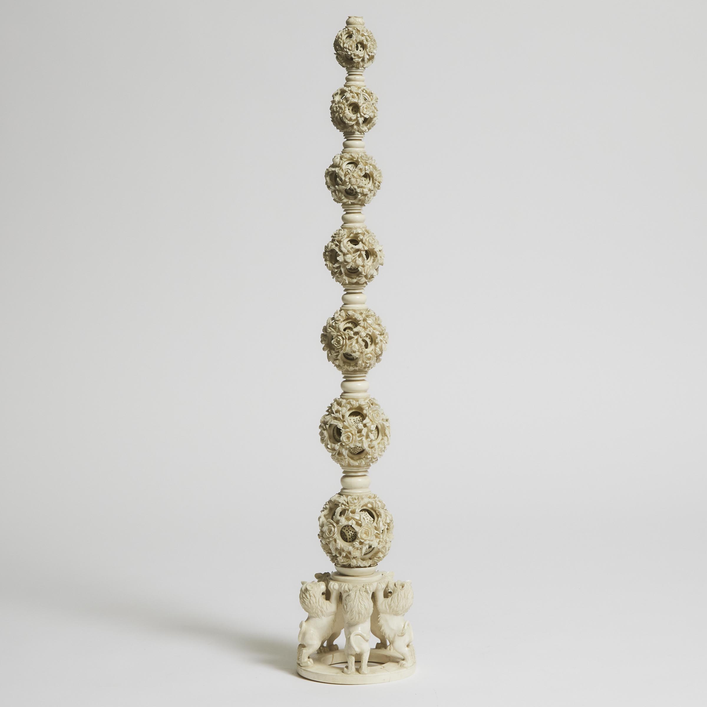 A Well-Carved Seven-Tiered Puzzle Ball