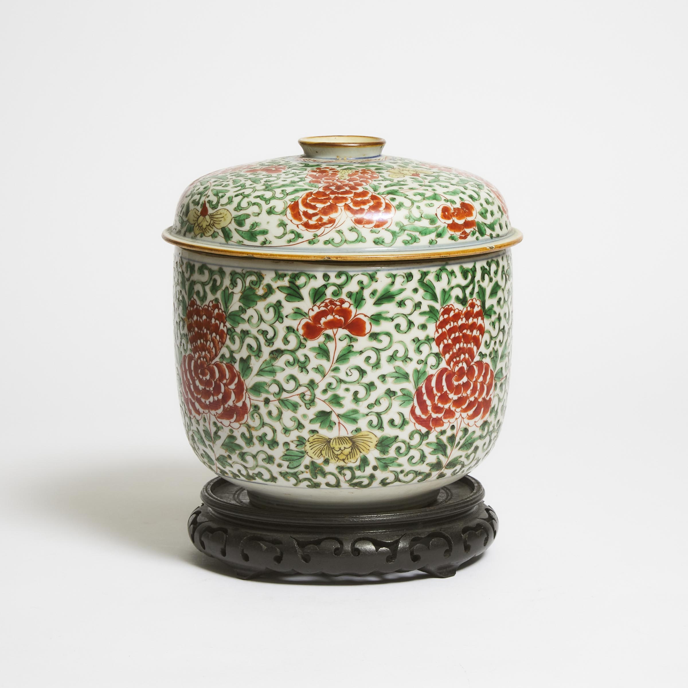 A Large Wucai Porcelain 'Peony'