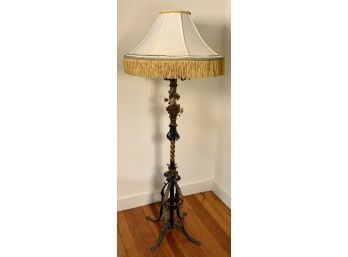 Italianate iron lamp with painted