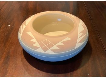 A Lakota bowl signed on bottom 3acf17