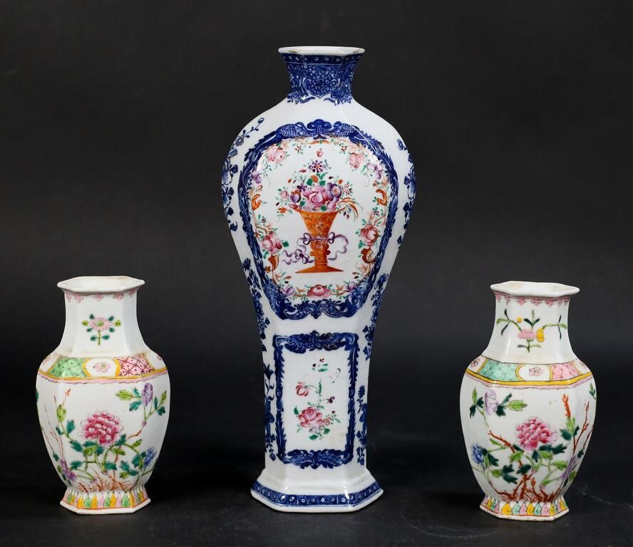 3 CHINESE PORCELAIN VASES3 pieces 3ad219