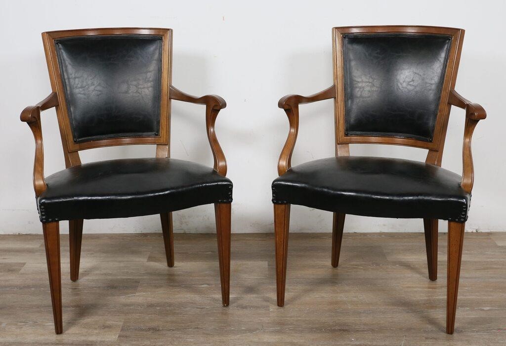 PAIR OF ENGLISH LIBRARY STYLE CHAIRSPair 3ad449